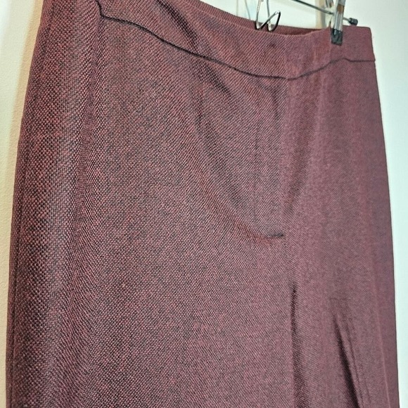 Ann‎ Taylor Wool Burgundy Straight Leg High Rise Career Pants Size 4 - Picture 2 of 11